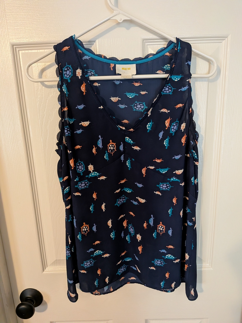 Maeve Navy Turtle-print Sleeveless Blouse With Scalloped Trim, Sz. 6